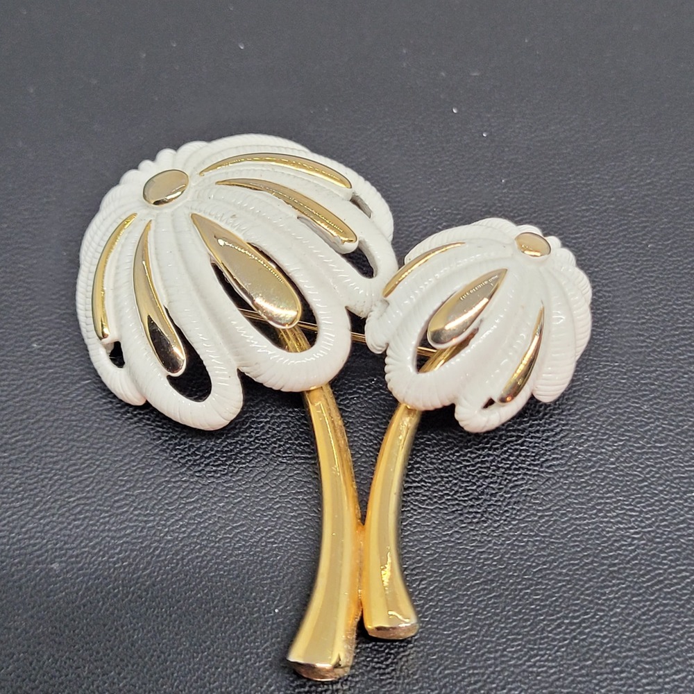 Vintage Monet Brooch White Gold Palm Tree Tropical Enamel Pin Retro Designer